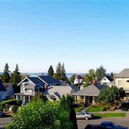 The Villa Bed & Breakfast (Adults Only) Tacoma Exterior photo