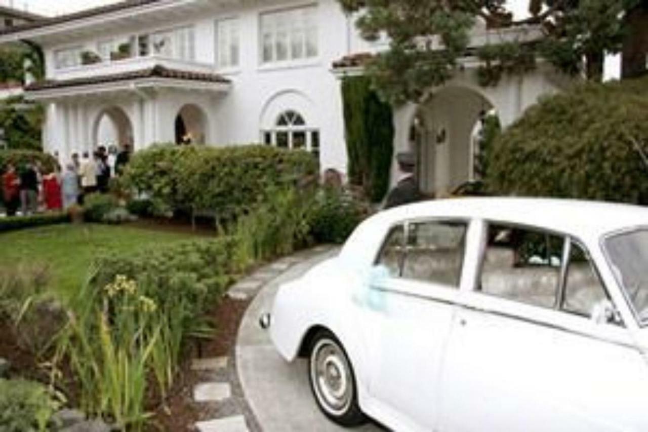 The Villa Bed & Breakfast (Adults Only) Tacoma Exterior photo